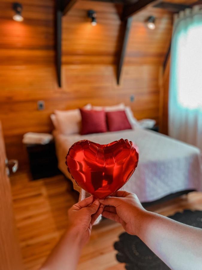 בום רטירו Chale Romantico Com Banheira De Hidromassagem E Lareira מראה חיצוני תמונה